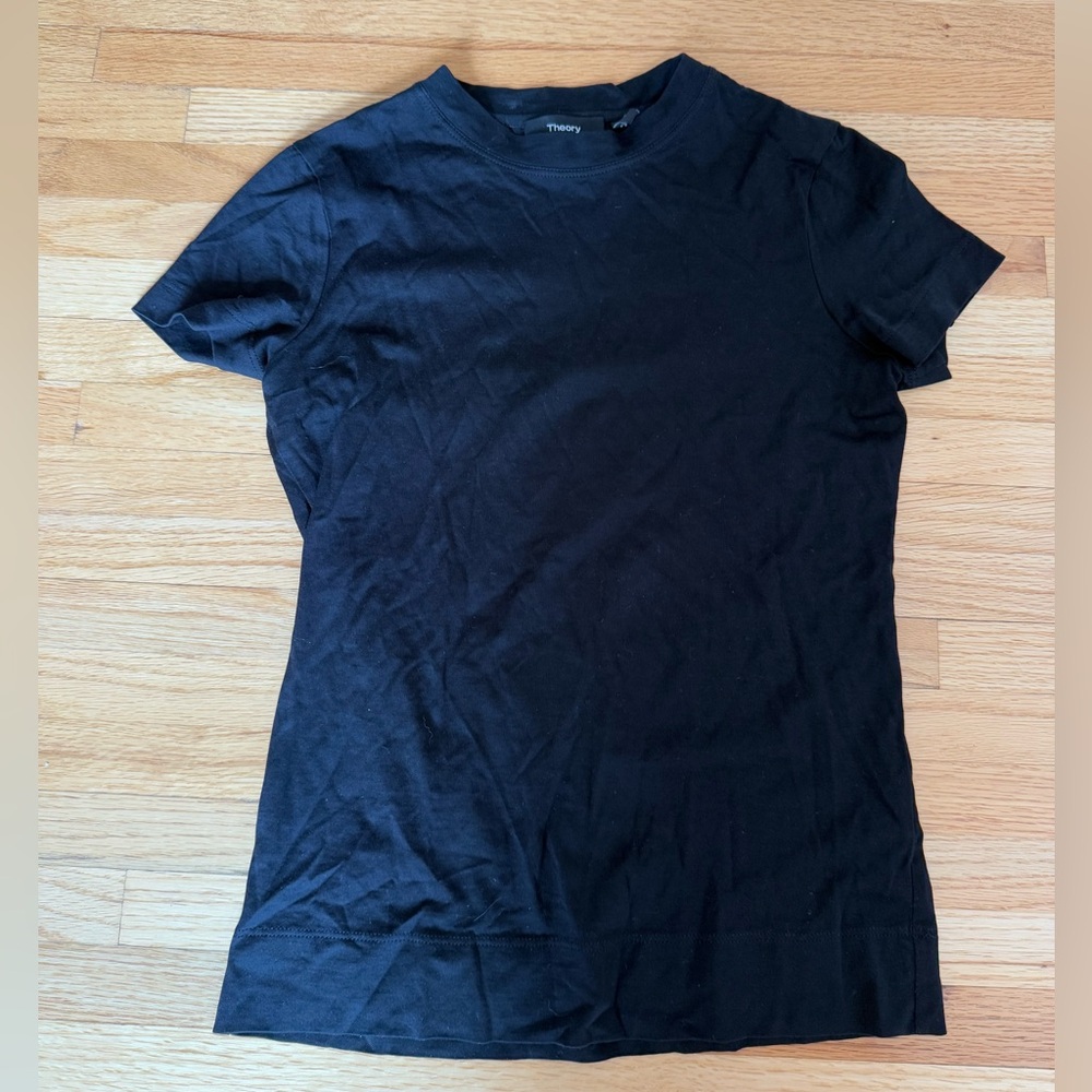 THEORY - size P mock neck t shirt - brand new -  super soft